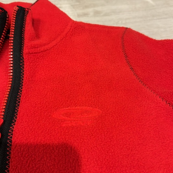 DKNY NWOT Terri Sweater with quarter front Zipper in 100 Polyester. - Picture 10 of 11